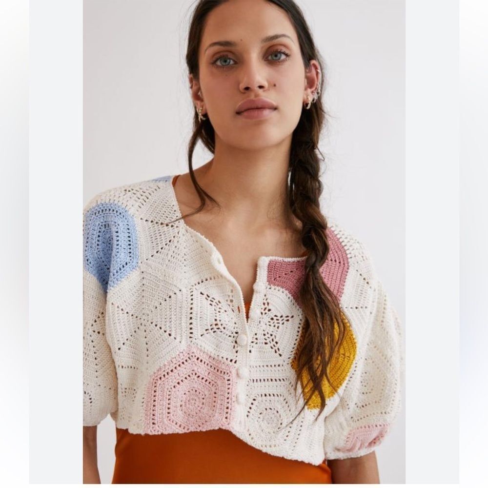 Anna K Crochet Cape Style Cardigan Short Sleeve Top size os